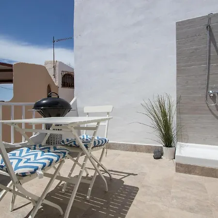 Triplex Young Fantasy Apartment Playa de las Americas (Tenerife)