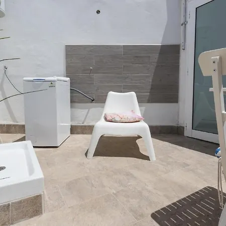 Triplex Young Fantasy Apartment *